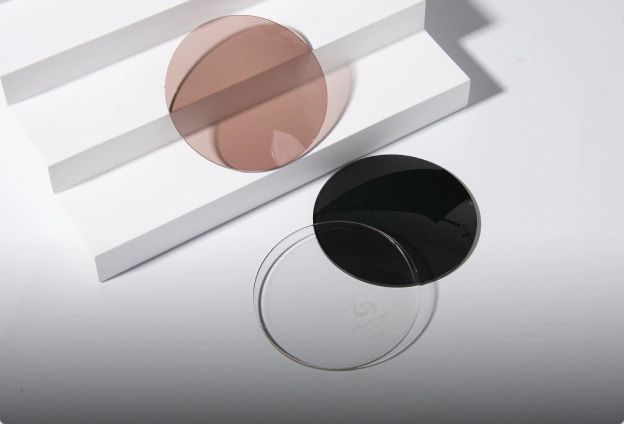 Lens Hub